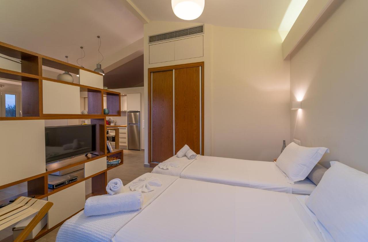 Abelia Luxurious Villas ฟีนีคุนตา ภายนอก รูปภาพ