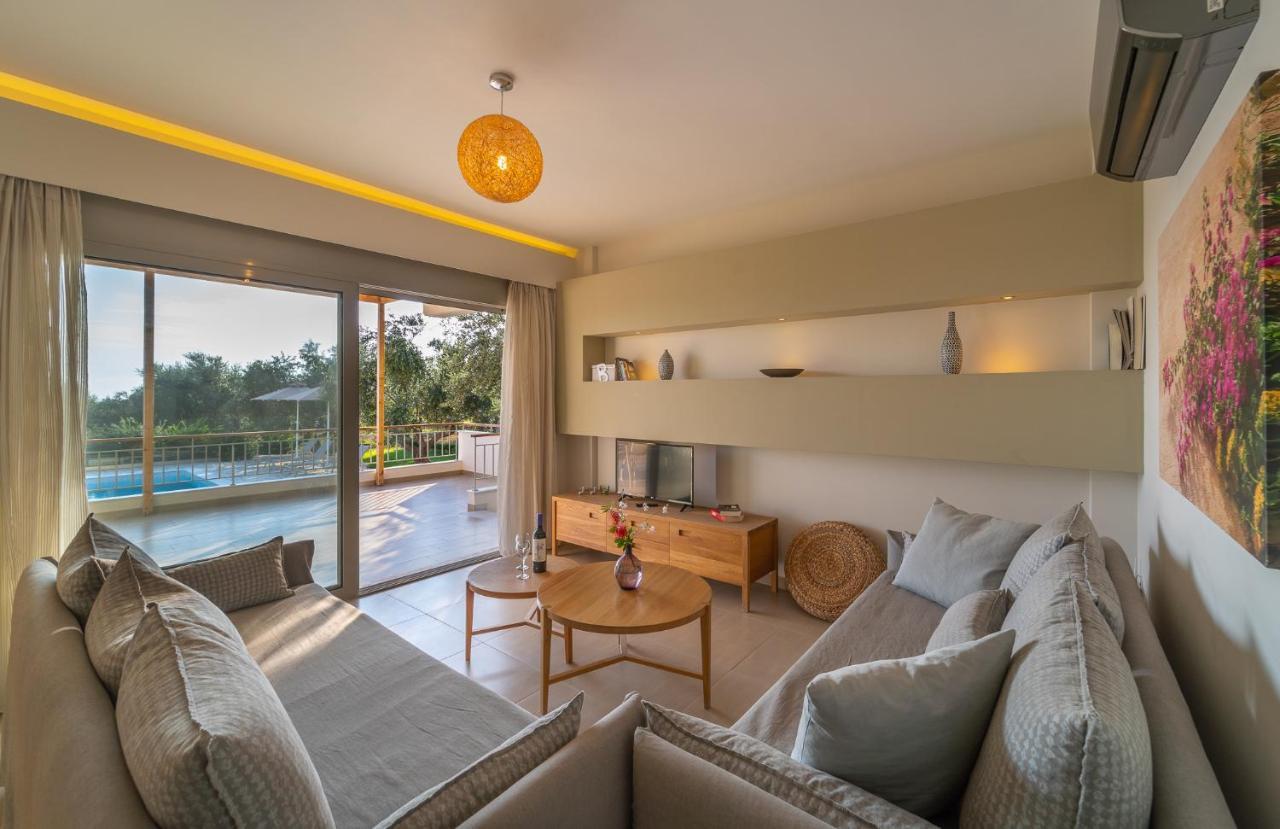 Abelia Luxurious Villas ฟีนีคุนตา ภายนอก รูปภาพ