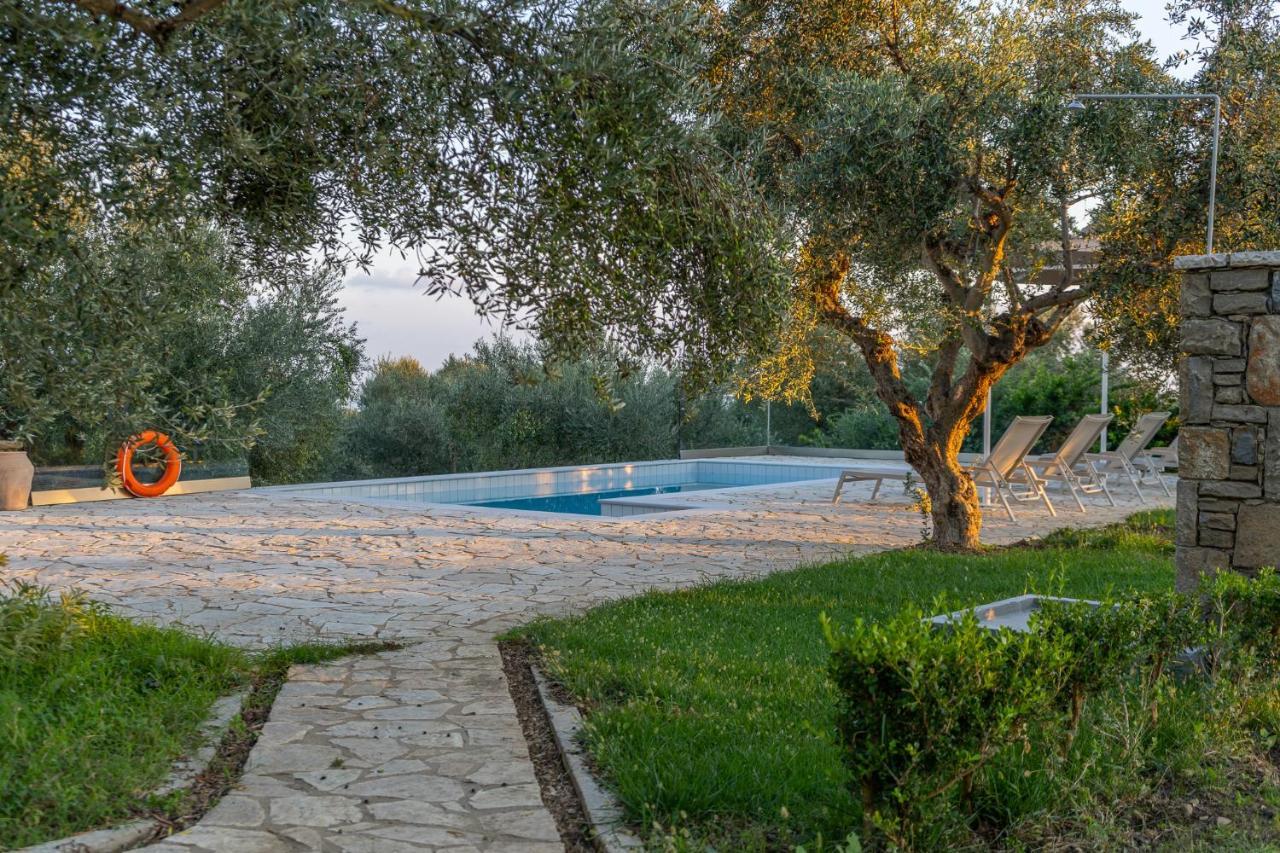 Abelia Luxurious Villas ฟีนีคุนตา ภายนอก รูปภาพ