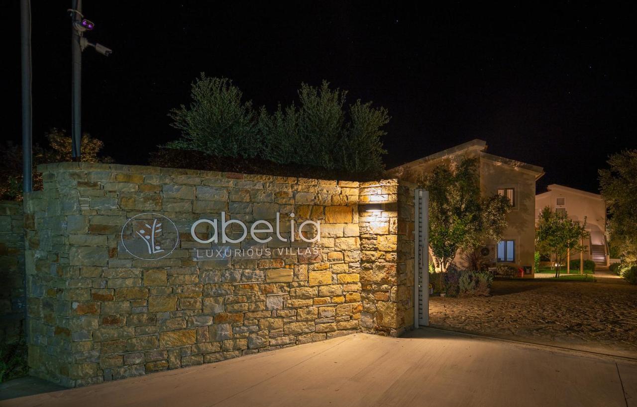 Abelia Luxurious Villas ฟีนีคุนตา ภายนอก รูปภาพ